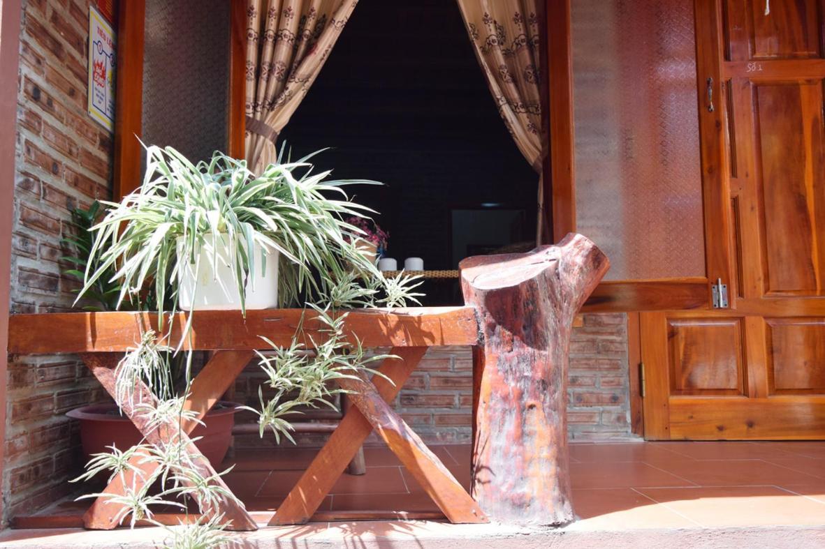 Van Long Family Homestay Ниньбинь Экстерьер фото