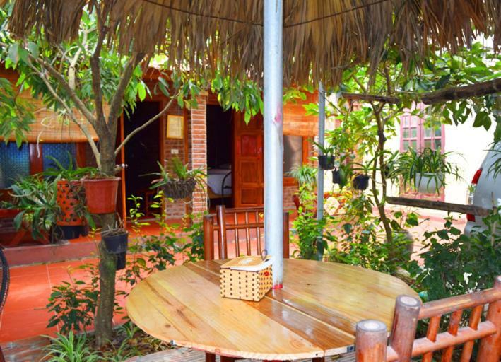Van Long Family Homestay Ниньбинь Экстерьер фото